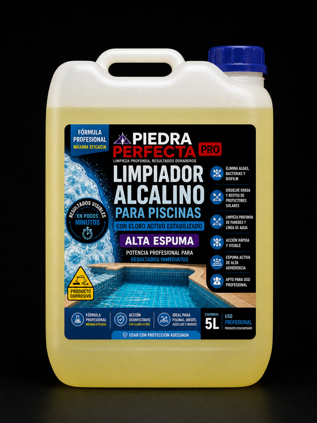 LIMPIADOR ALCALINO PARA TEJADOS Y TEJAS CON CLORO ACTIVO ESTABILIZADO · ALTA ESPUMA  Limpiador profesional concentrado para la limpieza profunda de tejados, tejas y superficies exteriores.  Elimina eficazmente musgo, moho, algas, manchas negras y suciedad incrustada, restaurando el aspecto original de la superficie.  Su fórmula de alta espuma mejora la adherencia y prolonga el tiempo de acción incluso en superficies inclinadas.  Dilución recomendada: 1:3 – 1:4 con agua, según el nivel de suciedad.  Uso profesional. Contenido: 5L.  PELIGRO – PRODUCTO CORROSIVO. Utilizar guantes, gafas y protección adecuada. No mezclar con productos ácidos.